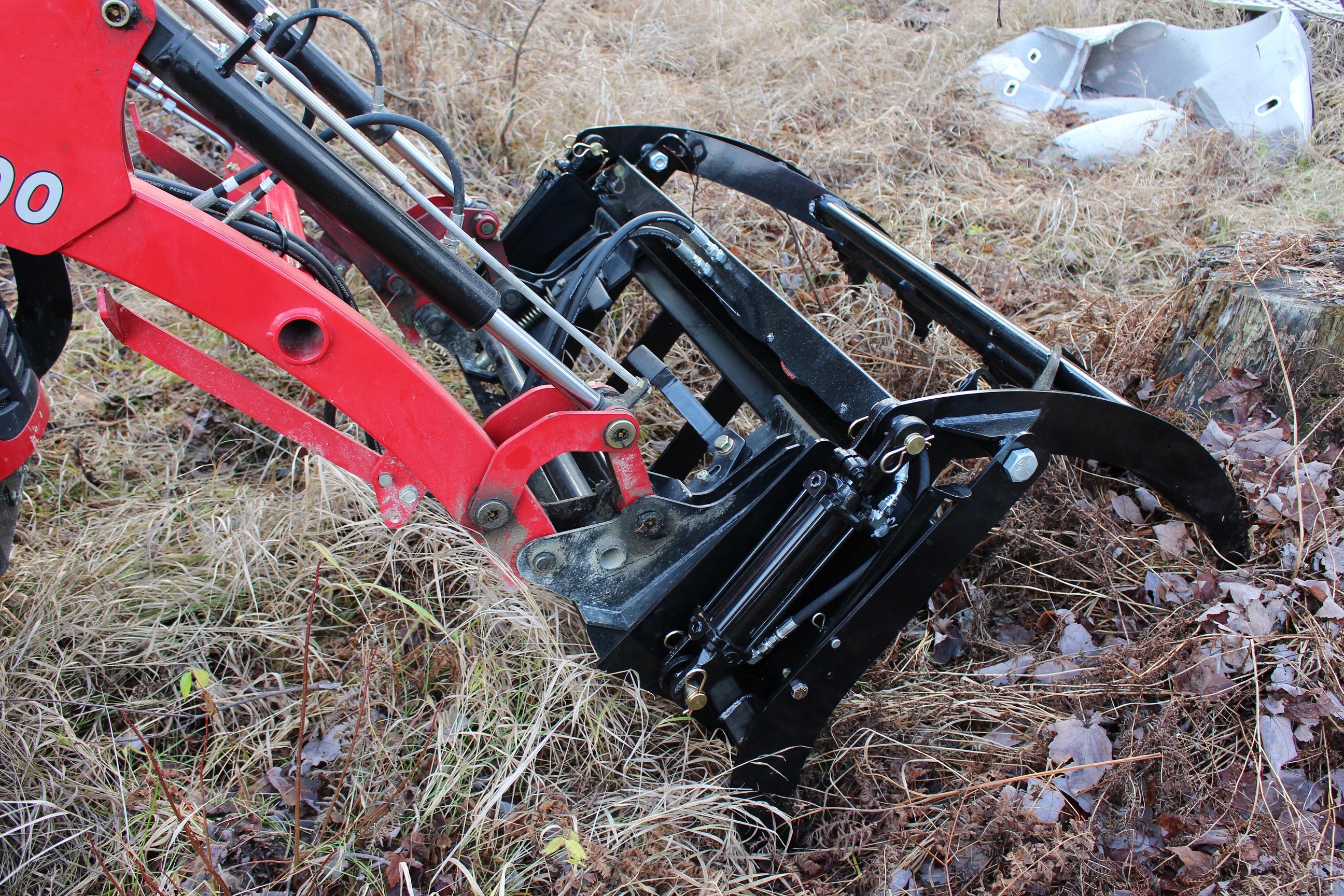 Claw Grapple 56"