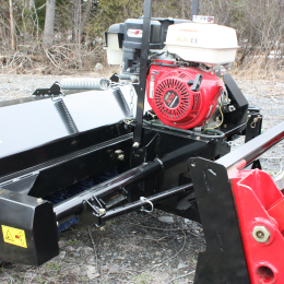 Balais rotatif 60" pour tracteur munis d'une attache frontale de style "SKID STEER"